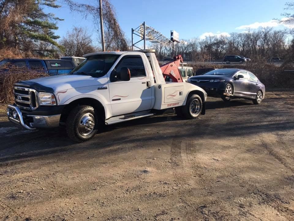 Joe's tow truck